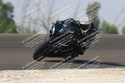 media/Sep-20-2025-TrackDaz (Sat) [[27f0cde673]]/B Group/1120am (Turn 2)/